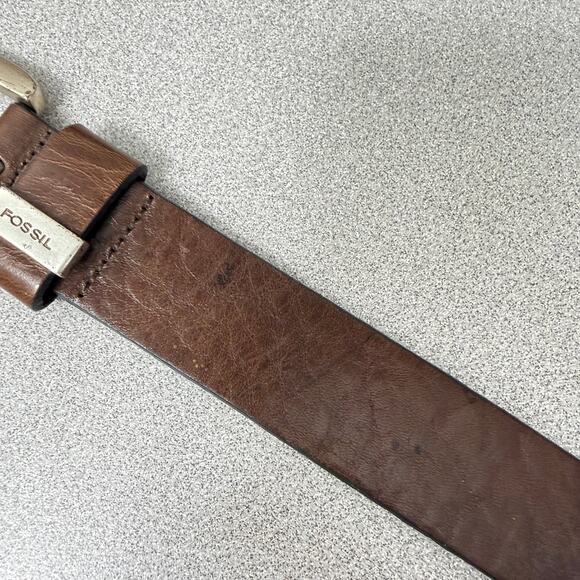 Fossil Brown Leather Belt with Silver Buckle - Picture 3 of 9